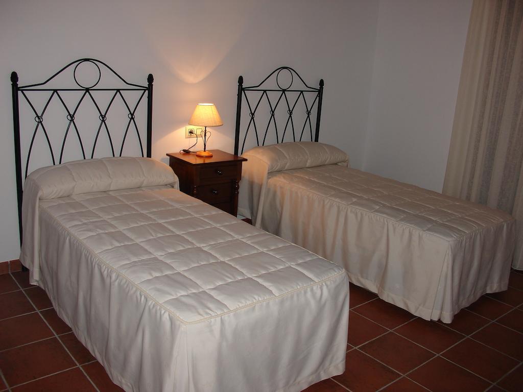 Casa Rural Tia Tomasa Malpartida De Plasencia Bilik gambar