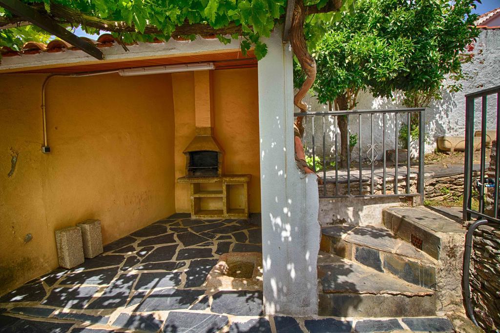 Casa Rural Tia Tomasa Malpartida De Plasencia Luaran gambar